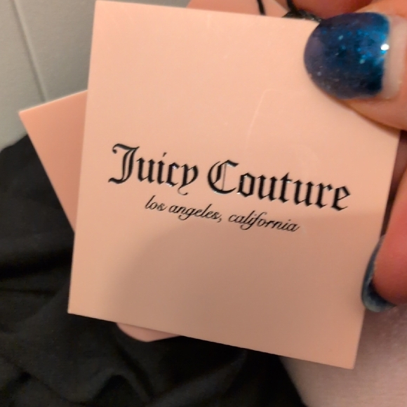 Juicy Couture Blush Pink Cosmetic Bag with Gold Accents - Picture 5 of 11